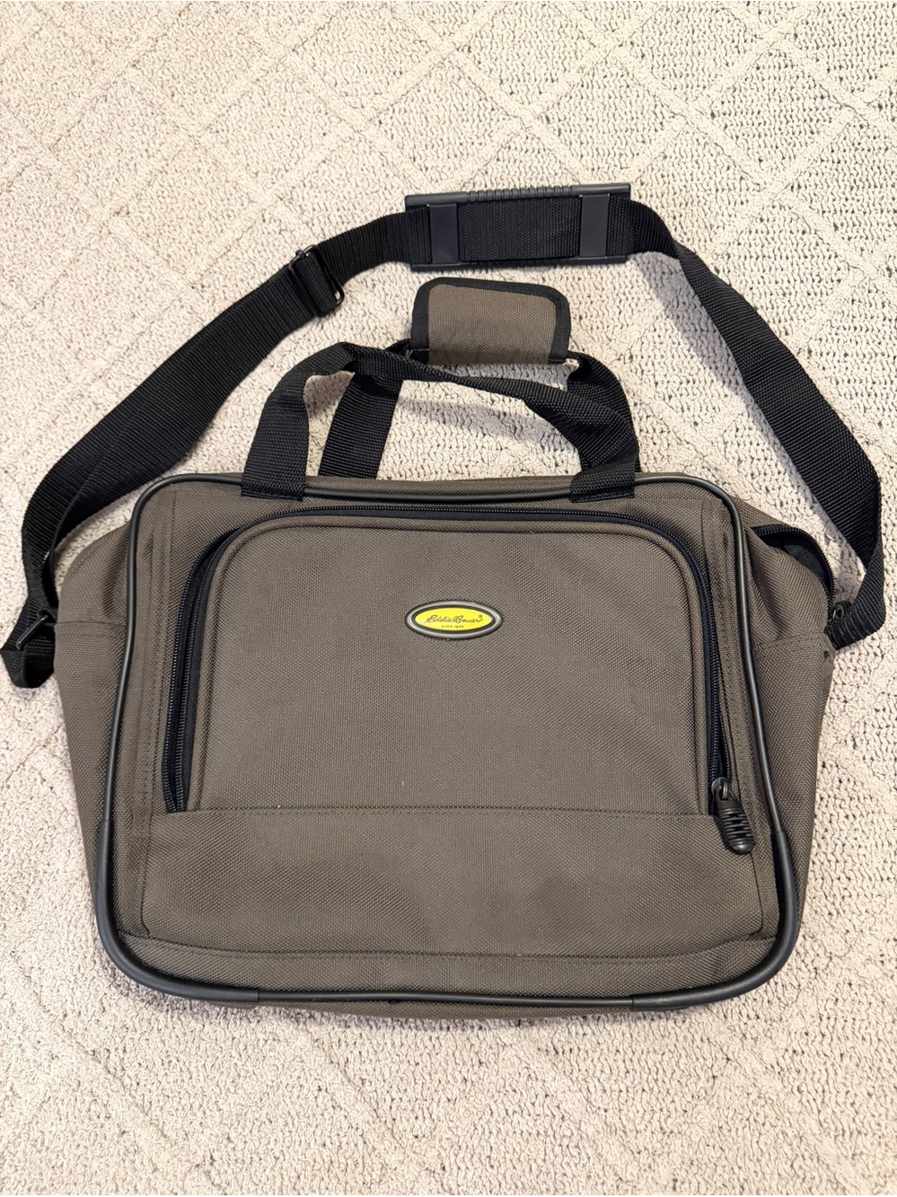 Eddie Bauer Brown Laptop Briefcase Messenger Bag Shoulder Strap 17”